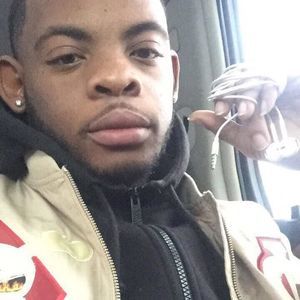 Meet your Posher, Bradley